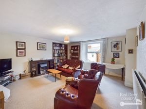 Sitting Room- click for photo gallery